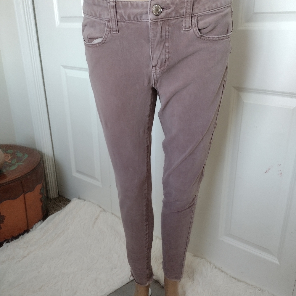 American Eagle Dusty Rose jeggings